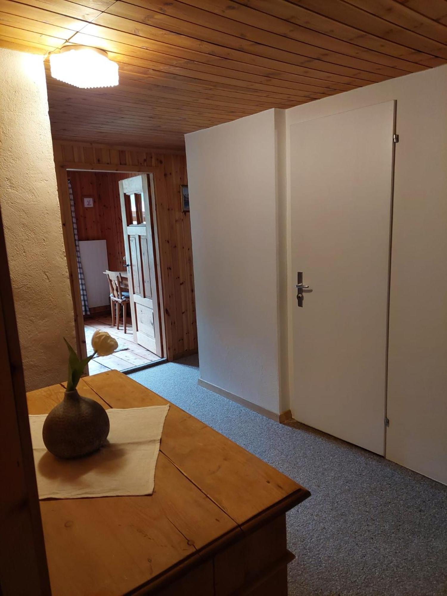 Haus La Punt, Savognin Apartment Rona Cameră foto